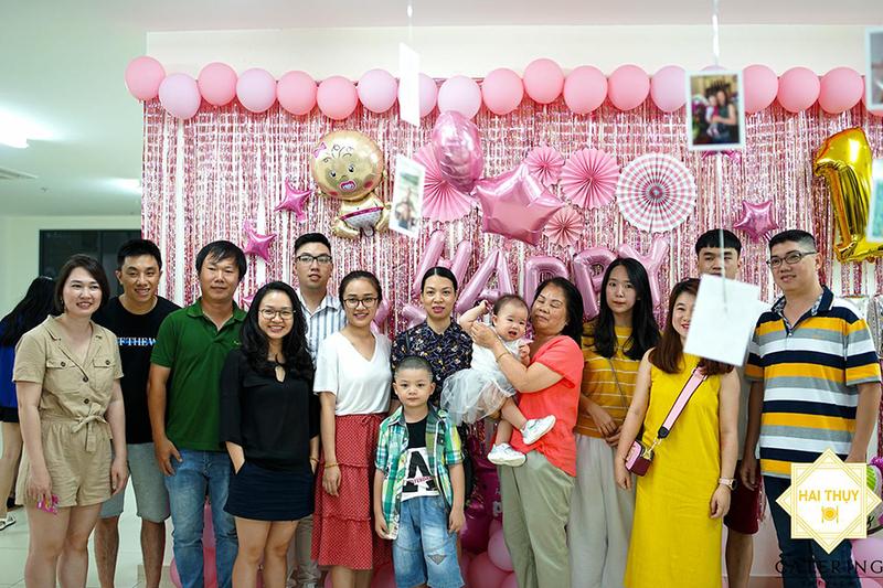 Đặt tiệc thôi nôi quận Quận Tân Phú – Tô điểm niềm vui trong ngày sinh nhật đầu tiên của con yêu