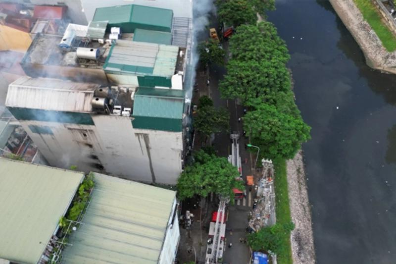 Chủ tịch nước chia buồn với gia đình 3 cảnh sát hy sinh trong vụ cháy ở Hà Nội
